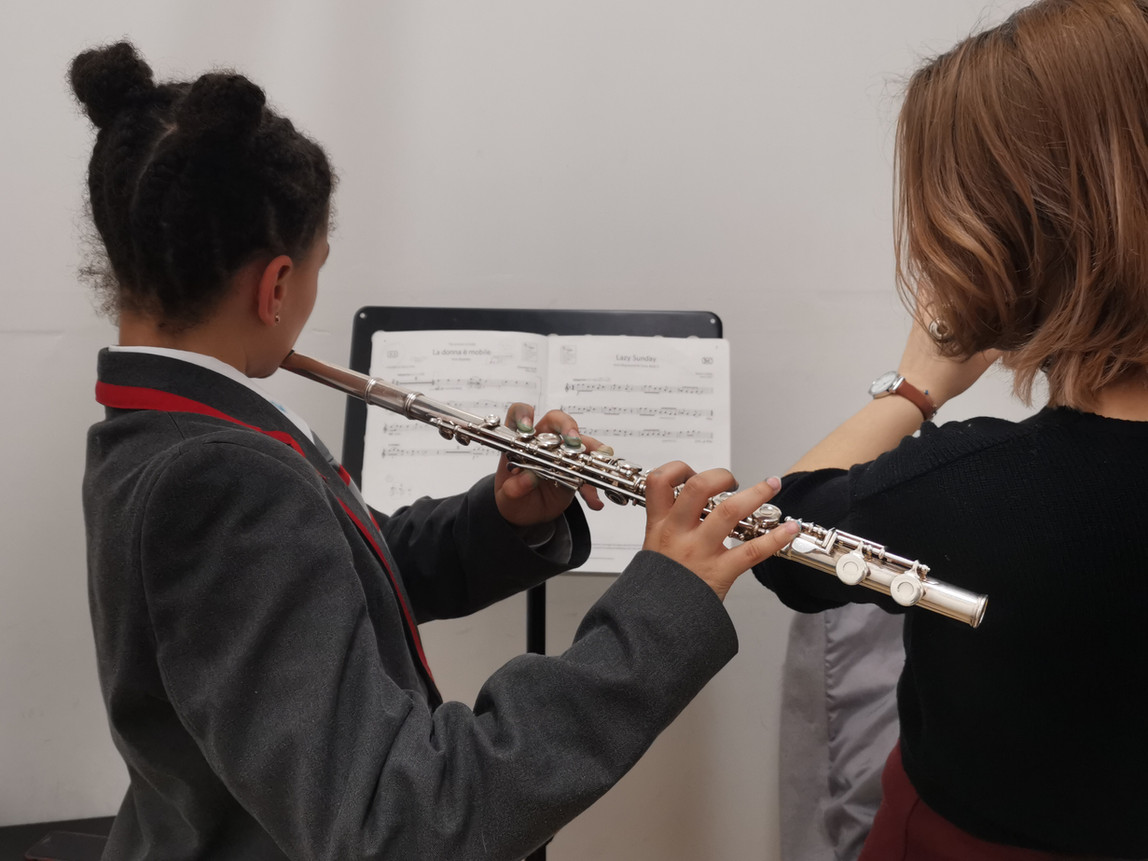 Music lessons at London School of Arts
